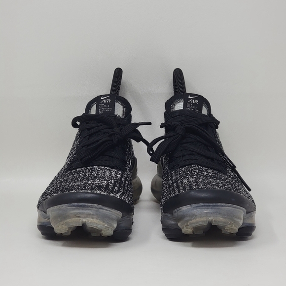 Nike Air VaporMax Flyknit 3 Womens Size 7 Athletic Shoes Sneakers AJ6910-001 - Picture 7 of 10